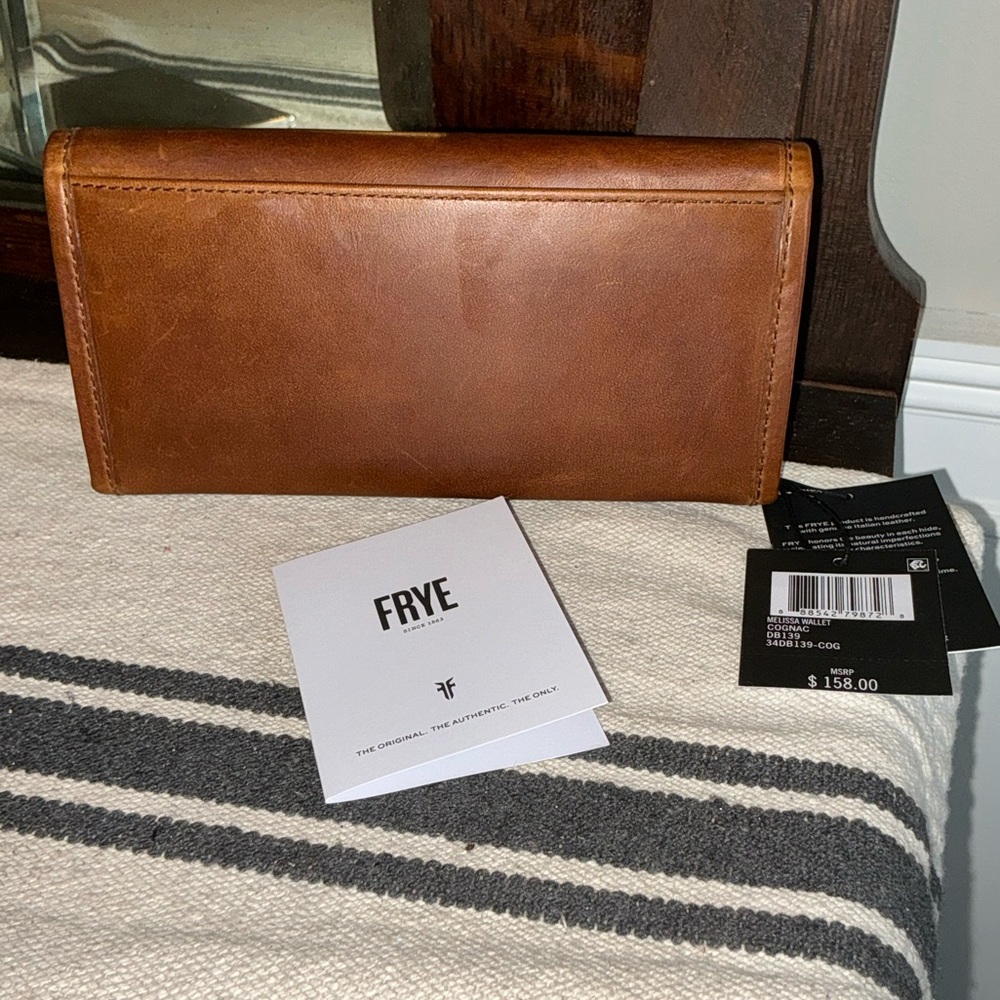 NWT Frye Leather Melissa Trifold Continental Snap Wallet Cognac Brown $158 - Picture 4 of 13
